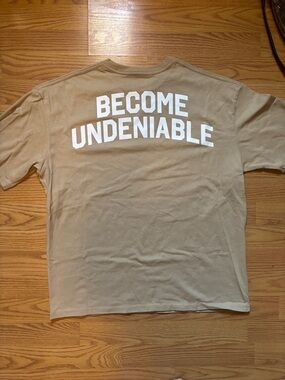 1st Phorm Short Sleeve size XS - Tan